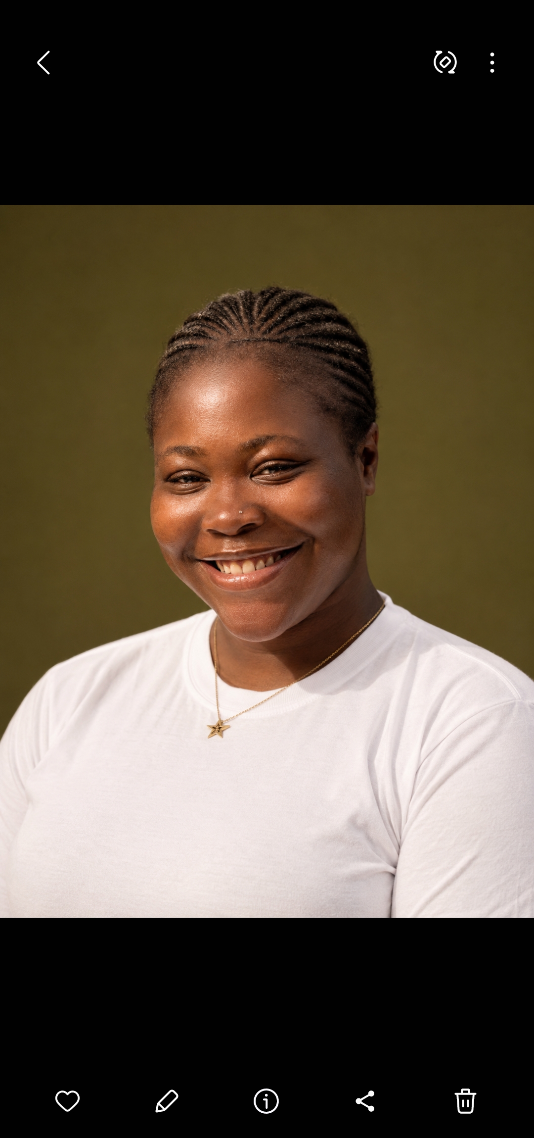 Portrait of Afolakemi Oloko