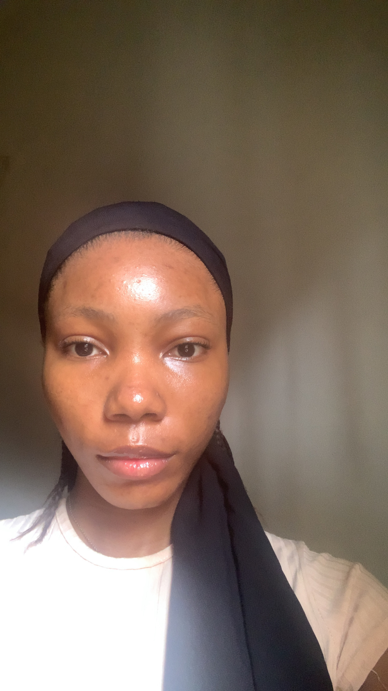 Portrait of ISHOLA OLAITAN ZARAH